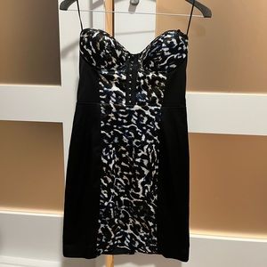 GUESS strapless DRESS